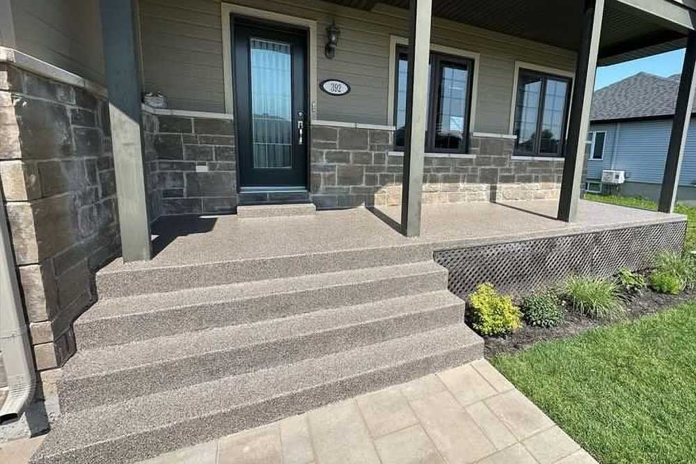 Quartz finish front steps and porch, Ottawa